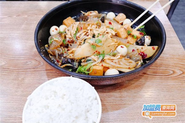 名川佬麻辣烫加盟费