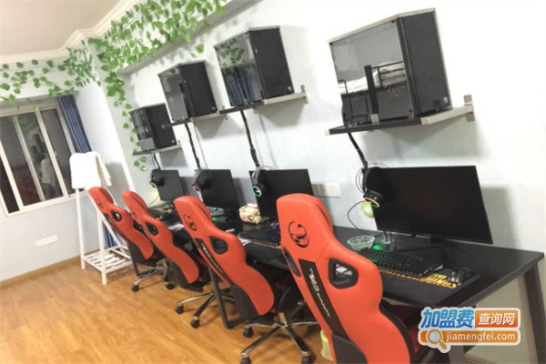 平底锅电竞酒店加盟费