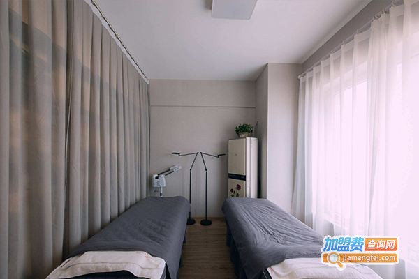 克莱氏美容院加盟费