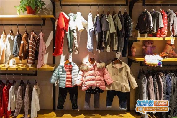 海贝童装加盟费