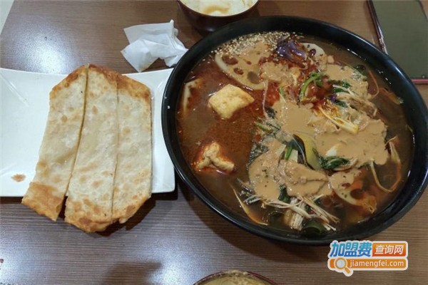 名川佬麻辣烫加盟费