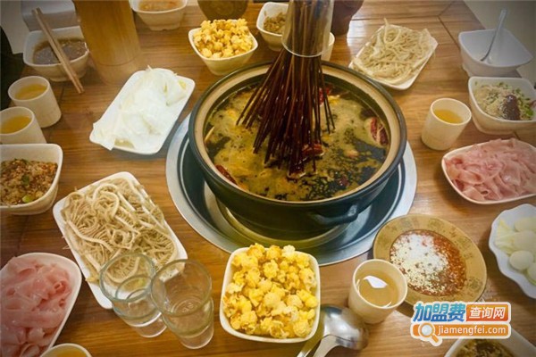 西蜀印象砂锅串串香加盟