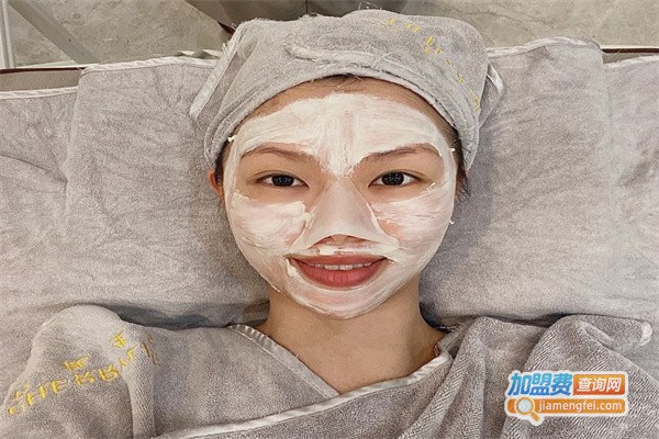 樱桃生活美容美甲加盟费