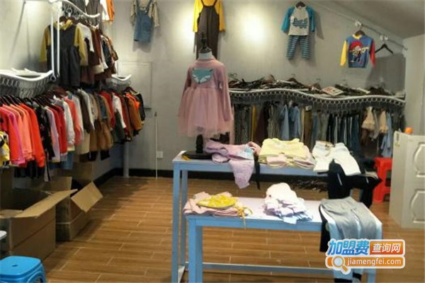 小毛虫童装加盟