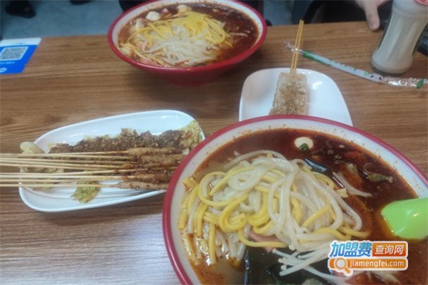 佳明碗碗香大碗麻辣烫加盟费