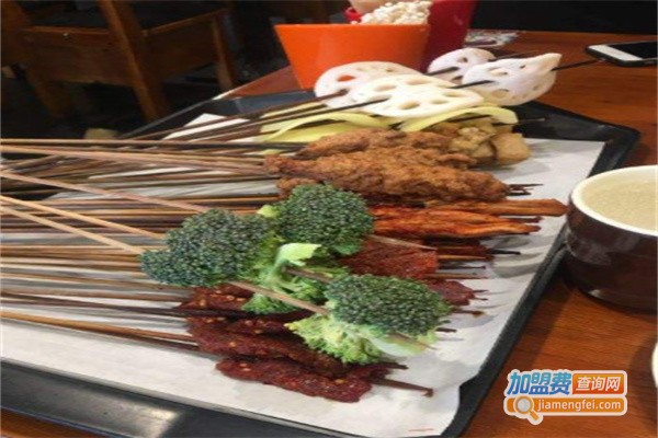 蕊七串串香加盟费