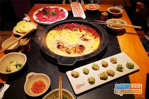 渝锅堂老火锅加盟费