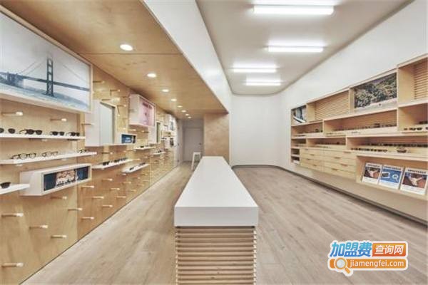 博士伦眼镜加盟