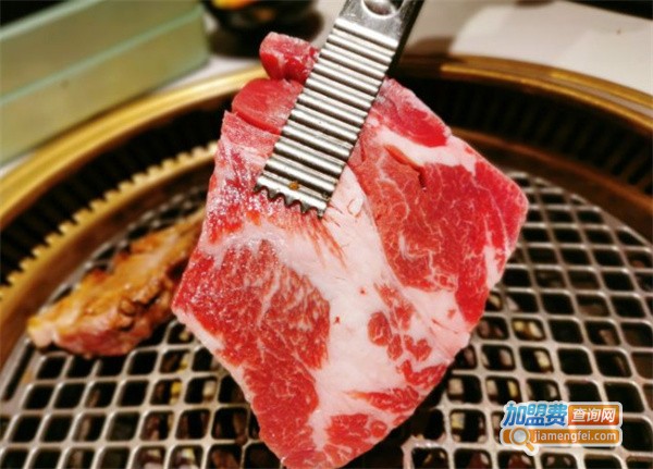 和牛村日式烤肉加盟费