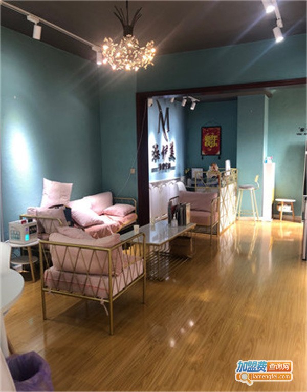 焕伊美美容院加盟费