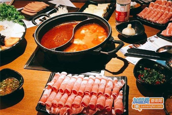 鸭十代疯狂鸭火锅加盟费