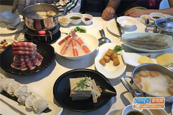 鸭十代疯狂鸭火锅加盟费