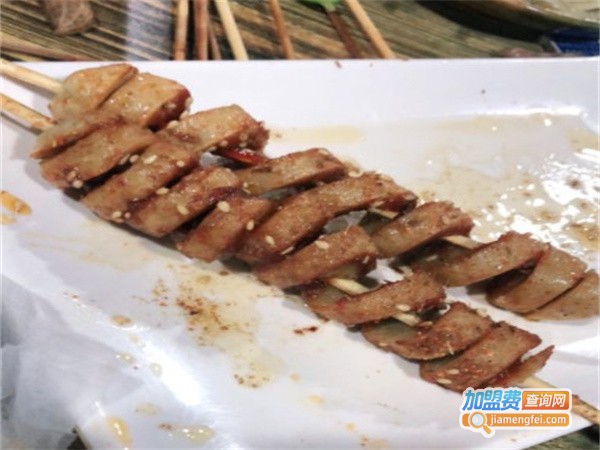 孙宝利砂锅麻辣烫加盟费