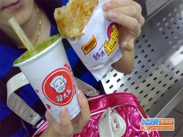 郭大王黑珍珠奶茶加盟费