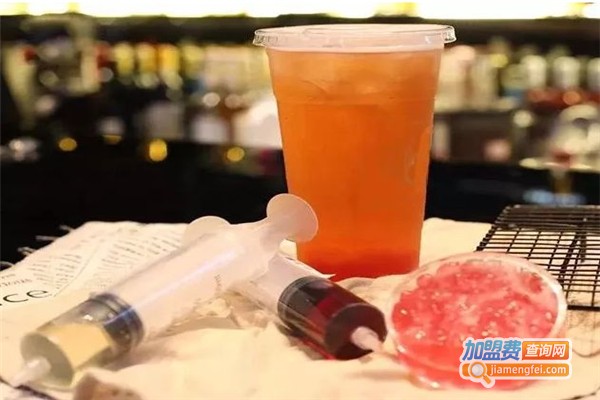 鲜果时芬奶茶加盟费