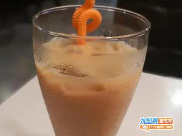 0夏7度奶茶店加盟门店