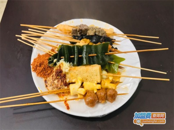 小街麻辣烫加盟费