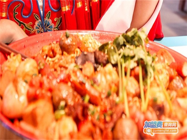 丁盘盘干拌麻辣烫加盟费