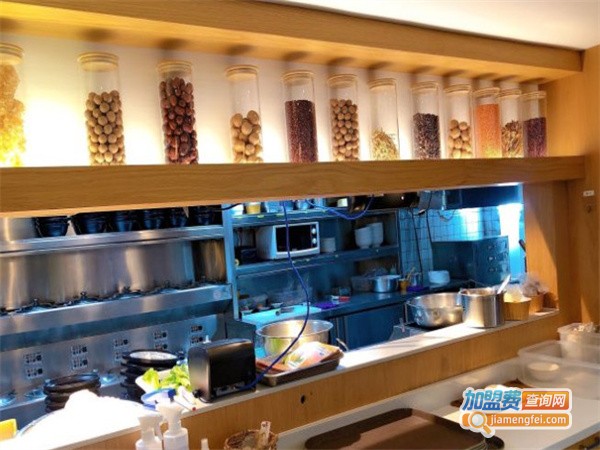 果果煲煲仔饭加盟