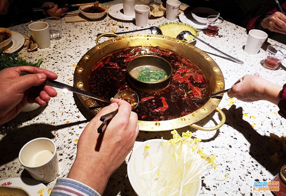 沸腾时代火锅加盟费
