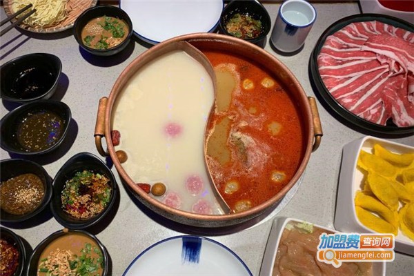 辣魔方火锅加盟费