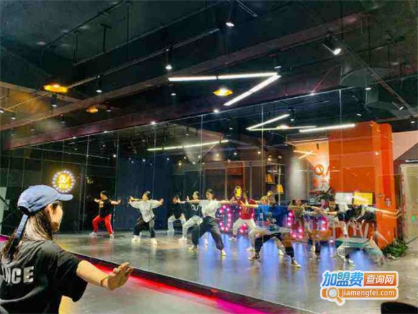 舞大师舞蹈学校