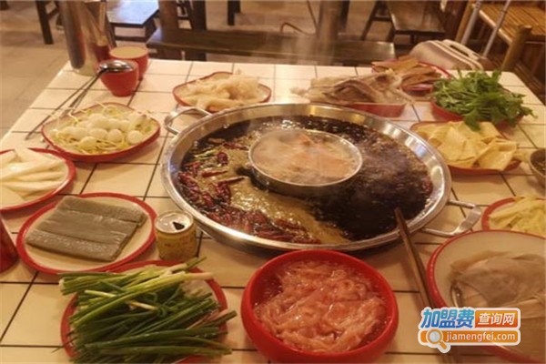 沸腾食代火锅加盟费