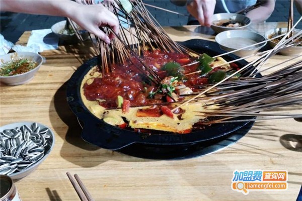 小熊火锅加盟费