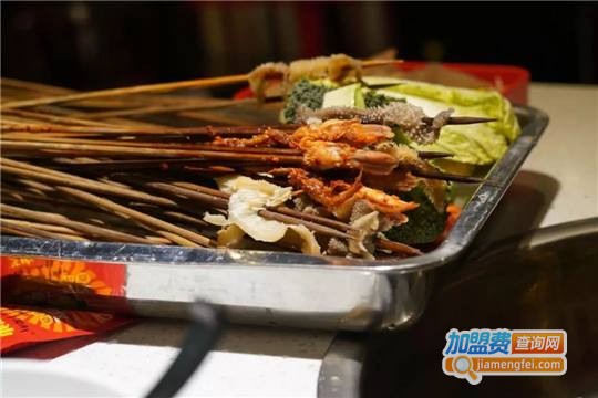 袍哥串串老火锅加盟费