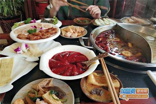 渝香居火锅加盟费