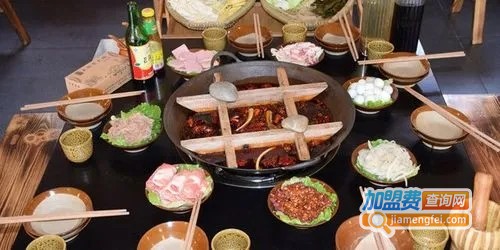 重庆土灶老火锅加盟费