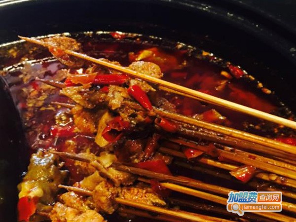 龙签串串火锅店加盟费