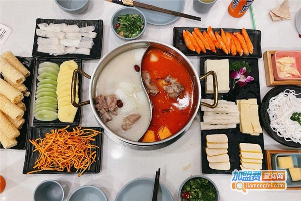 鼎德香火锅店加盟费