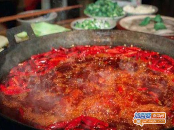 山城小农女火锅加盟费