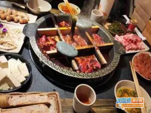 丼亦九宫格火锅店加盟费