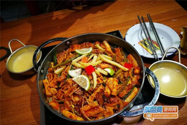 小牛花花牛排火锅加盟费