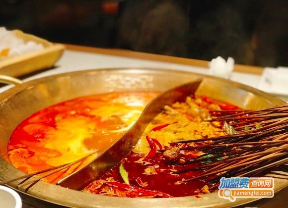 壹路巴适串串香火锅加盟费