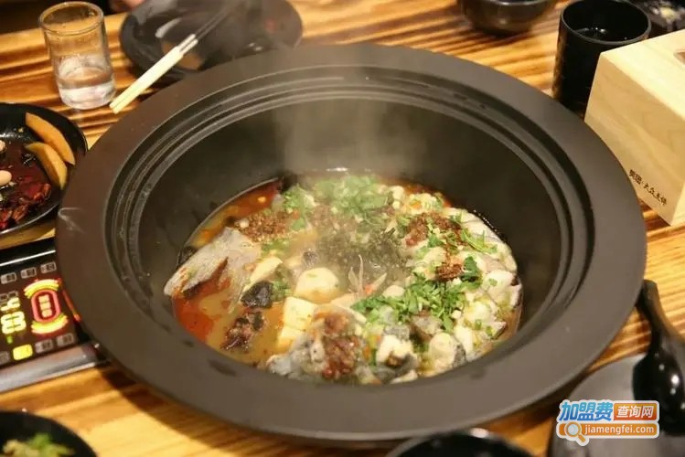 帽鲜创意蒸汽火锅加盟费