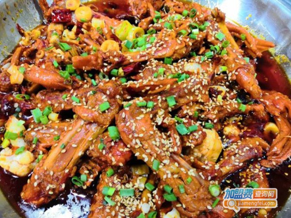 杨大师鸭爪爪火锅加盟费