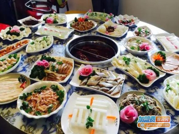 蜀鄉里川菜火锅加盟费