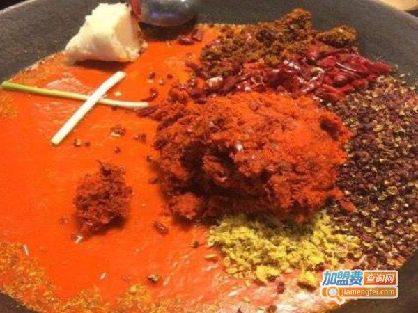 栾儿老火锅加盟费