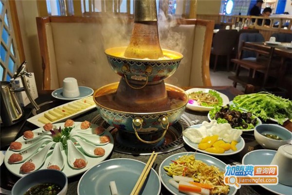 馋嘴捞创意时尚火锅加盟费