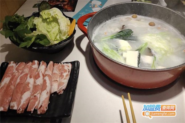 沾百味火锅加盟费