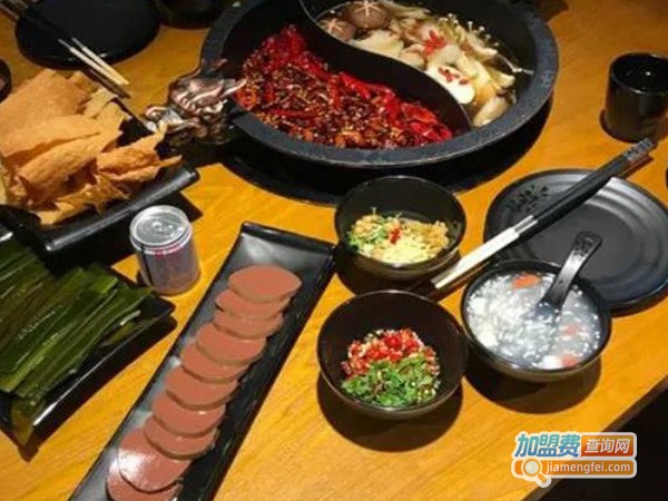 艾尚重庆老火锅加盟费