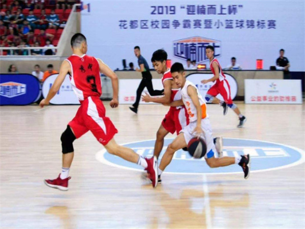 李楠篮球训练营加盟费