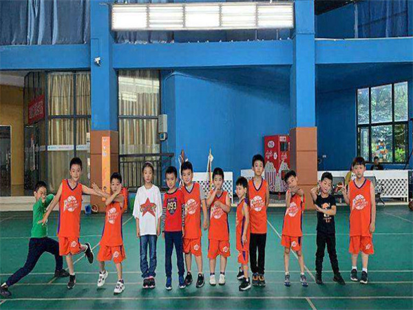 光谷篮球培训加盟费