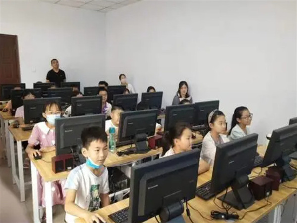 源码熊少儿编程