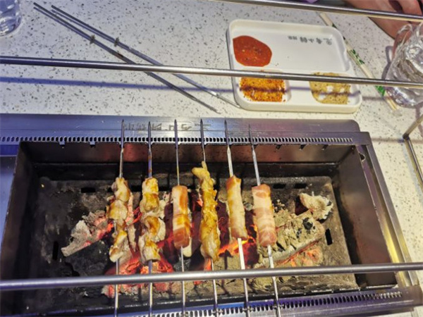 考小鲜船底烤串加盟