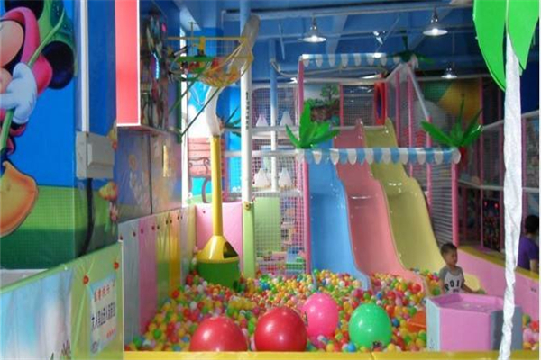 乐淘淘儿童乐园加盟费