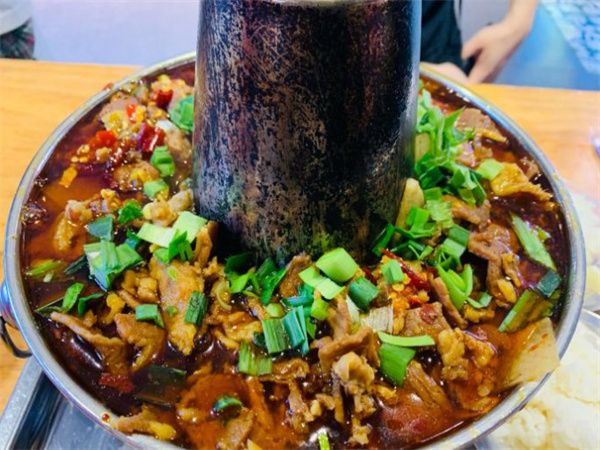 牛嫂炭烧小火锅加盟费